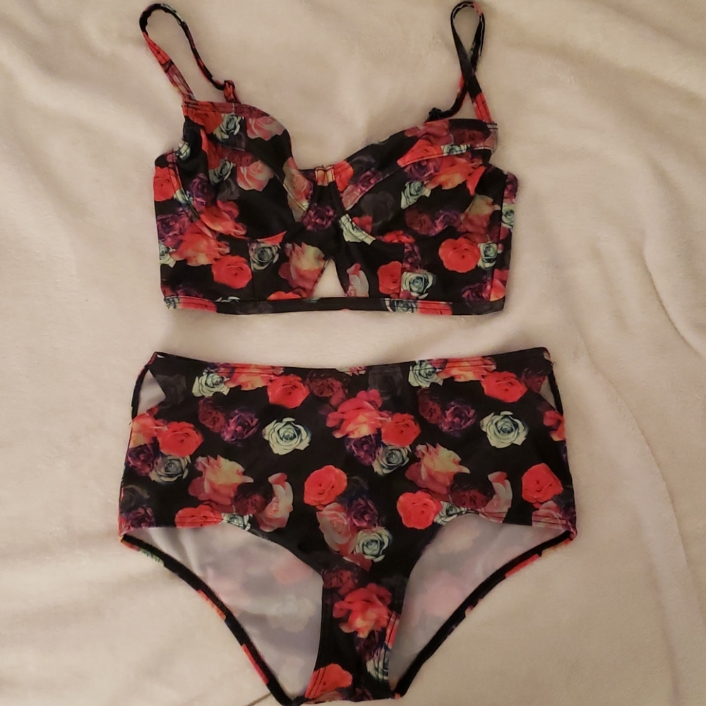 Asos Swim high waist floral vintage bikini Sz 4